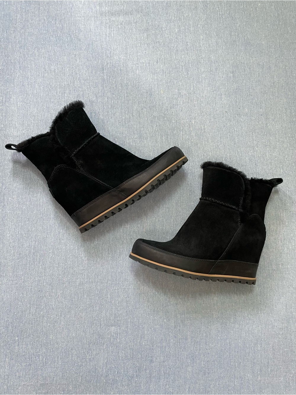 UGG Malvella Womens Boots Size 10